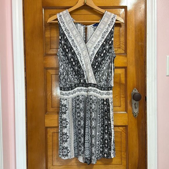 Apt. 9 Black White Boho Romper Women’s US Small - Picture 1 of 9